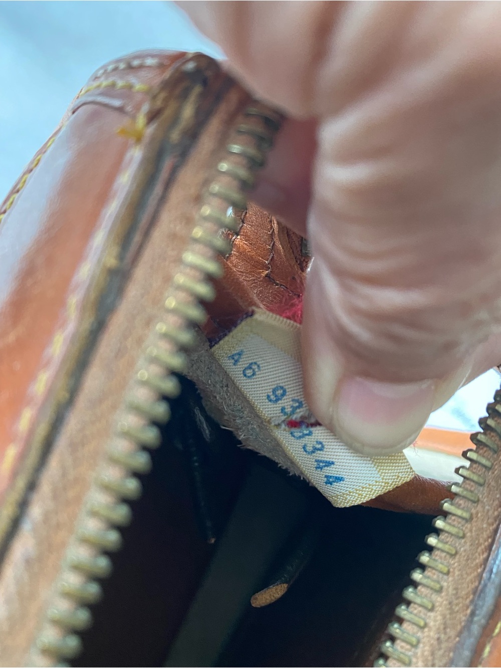 Dooney & Bourke Leather Gladstone Cream and Tan Satchel - Picture 10 of 16